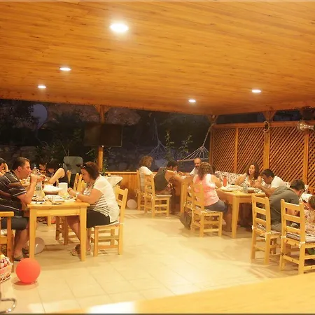 منزل للإقامة Elly's ميسوديه