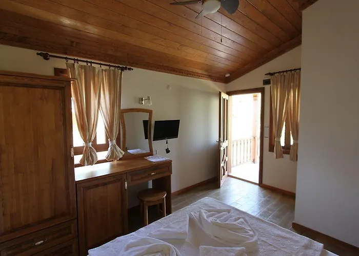 Elly's Mesudiye (Datca)