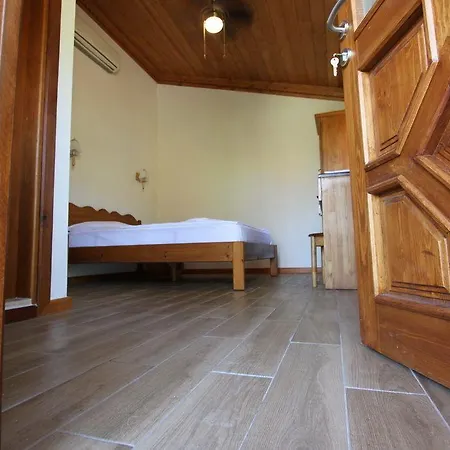 Elly's Habitación en casa particular Mesudiye (Datca)
