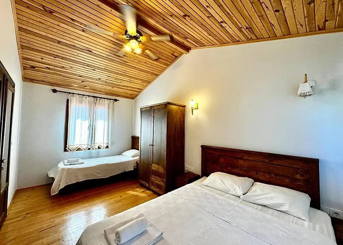 Quarto em Acomodações Particulares Elly's *